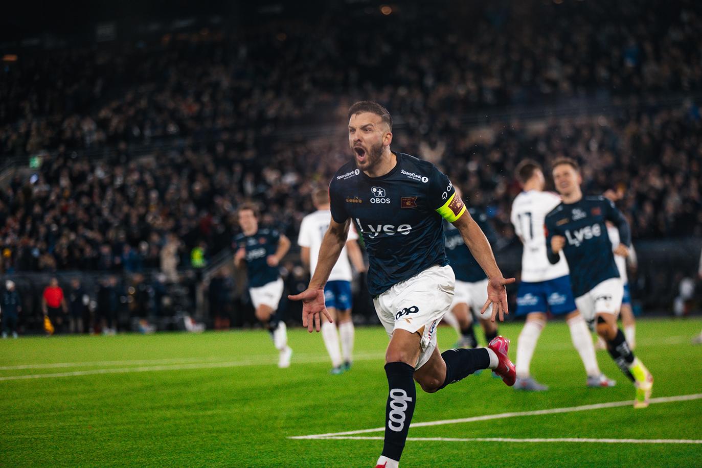 Viking seriemester 2025: Foto Viking Fotball