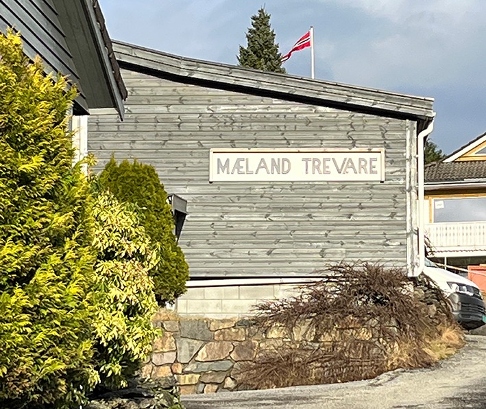Mæland Trevare: holder til i Solliveien på Hinna.