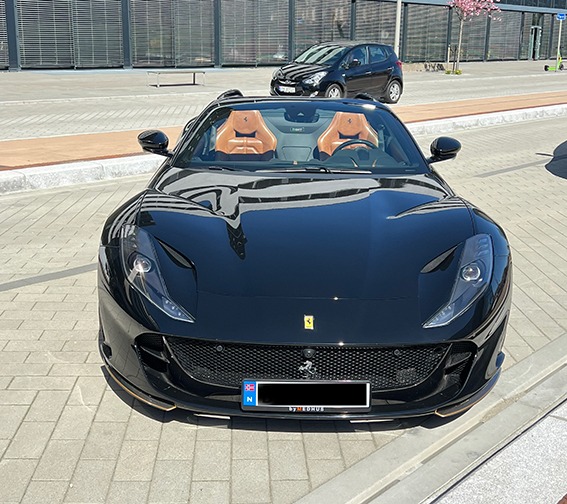 Svært sjelden: Ferrari 812 GTS er ifølge Austad så sjelden at den ikke kunne stilles ut på Autopia.